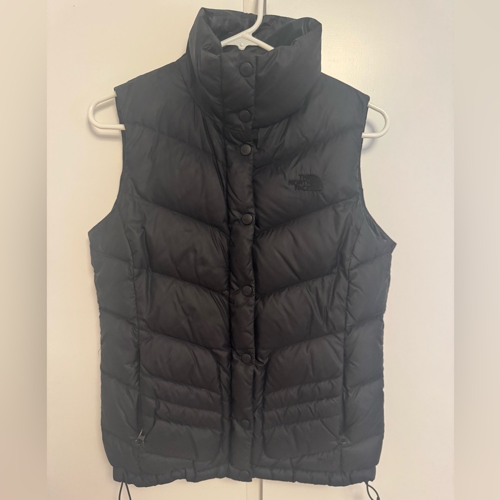 The North Face Women's Black Down Puffer Vest Small